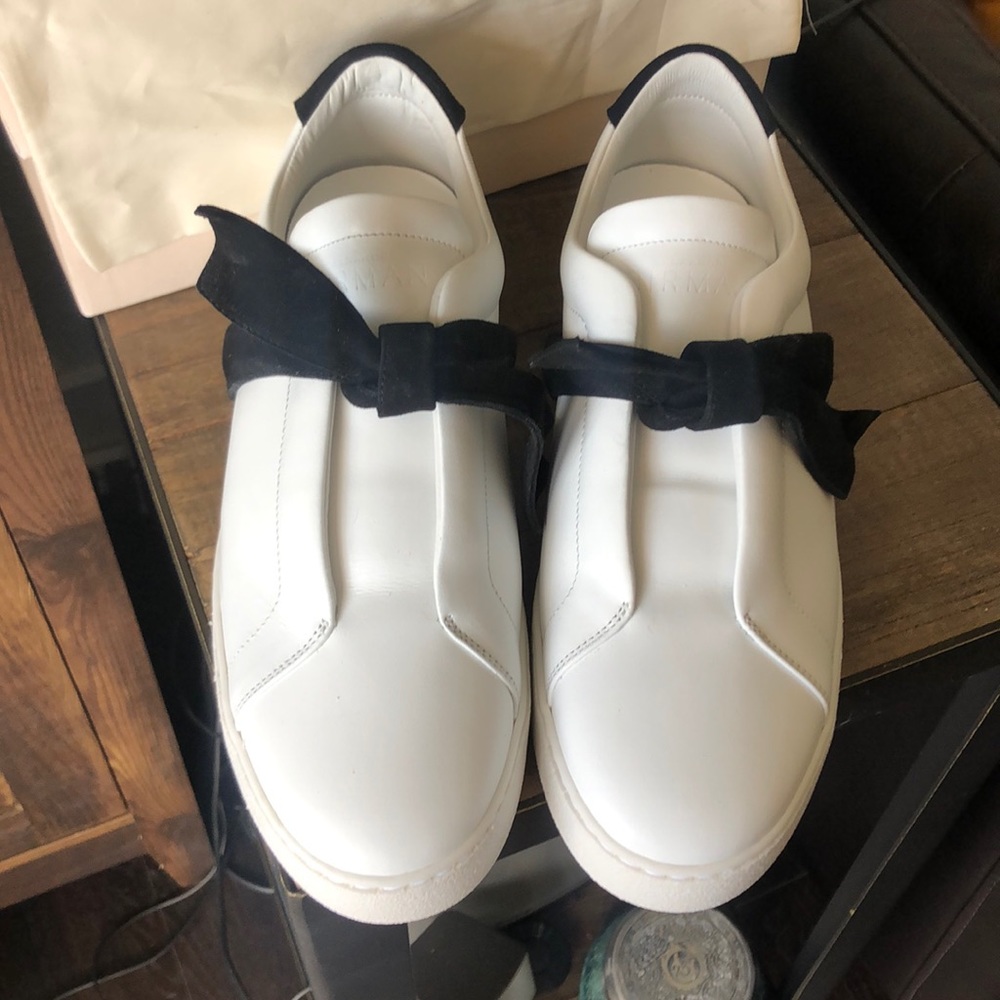 Alexandre Birman Clarita Sneakers black and white